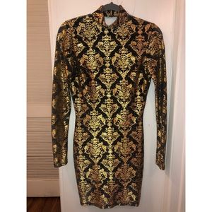 Designer organza mini dress w/ sleeves